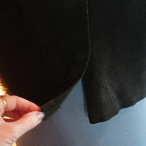 Real Fur Vest in Dark Gray - Picture 3 of 8